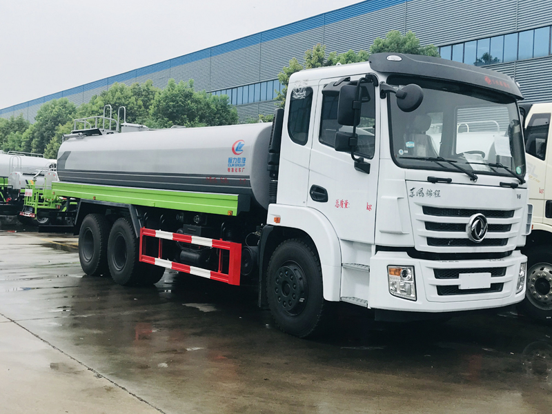 東風錦程18噸灑水車，后八輪灑水車價格