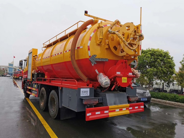東風(fēng)天龍21方 清洗吸污車