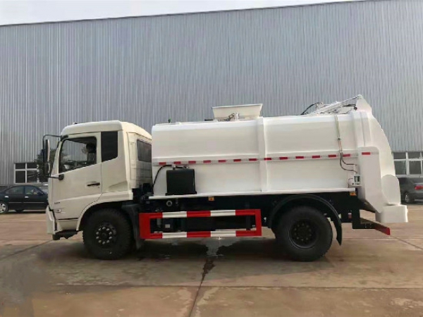 東風天錦國六12方餐廚垃圾車（方罐）