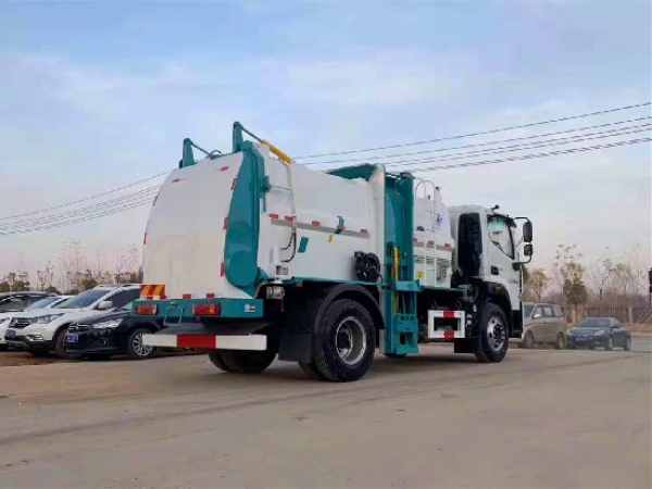 福田瑞沃國六方罐餐廚垃圾車