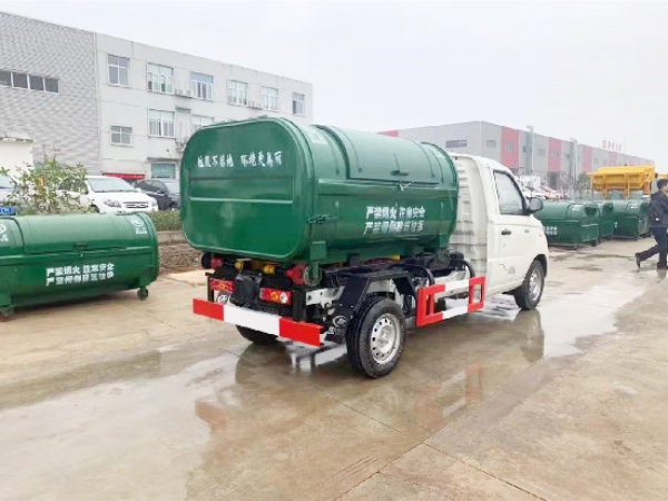 福田祥菱汽油國六車廂可卸（3方鉤臂）式垃圾車