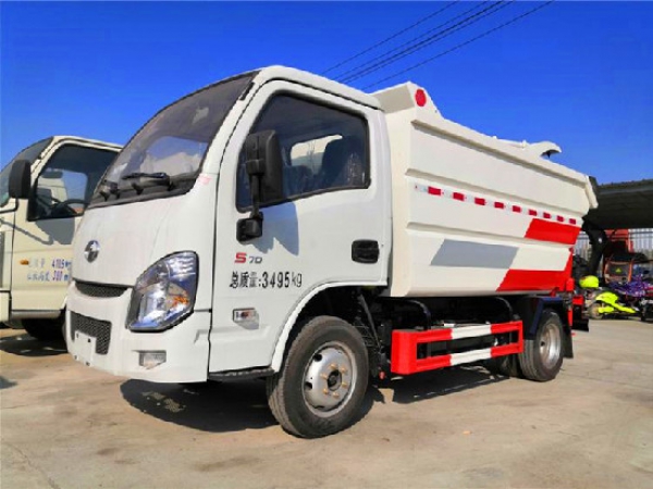 躍進(jìn)S70國六4方無泄漏自裝(后掛桶)卸式垃圾車