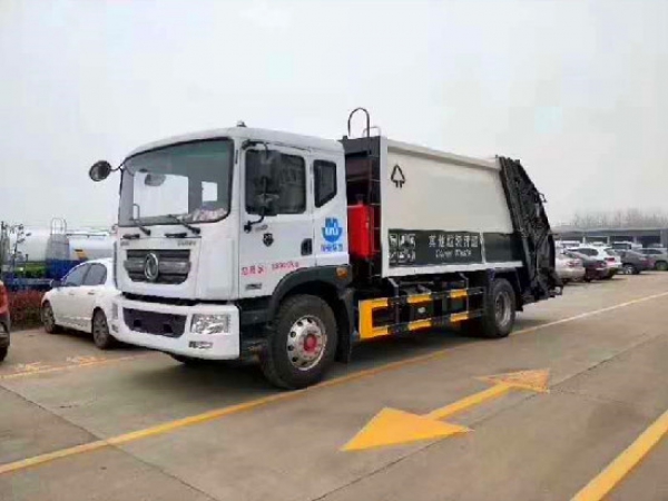 東風(fēng)多利卡D9國六10~14方壓縮式垃圾車