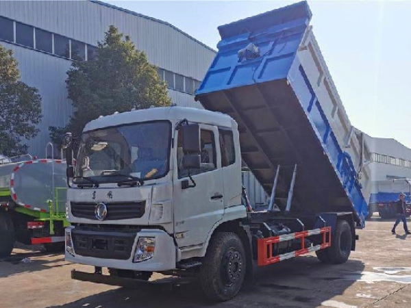 國六東風153壓縮對接翼展自卸垃圾車