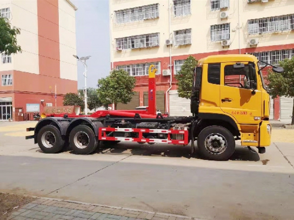 東風天龍國六20~25方車廂可卸（鉤臂）式垃圾車