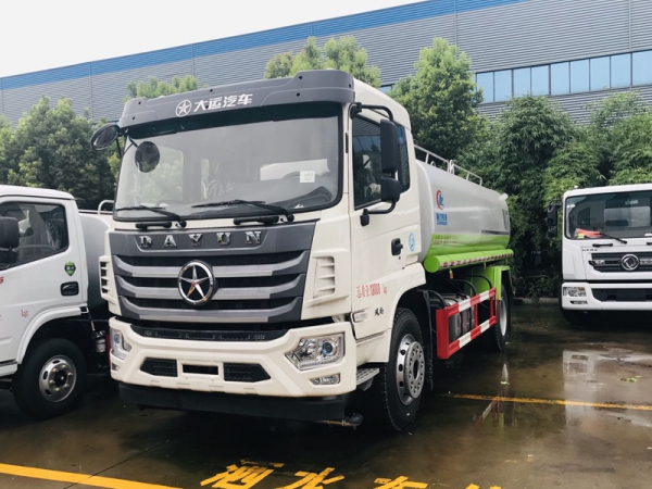 大運14噸綠化灑水車