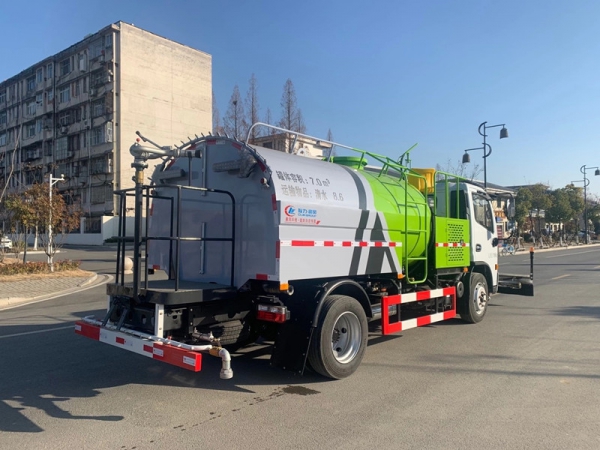 東風(fēng)多利卡8方道路養(yǎng)護(hù)車,清洗車價(jià)格