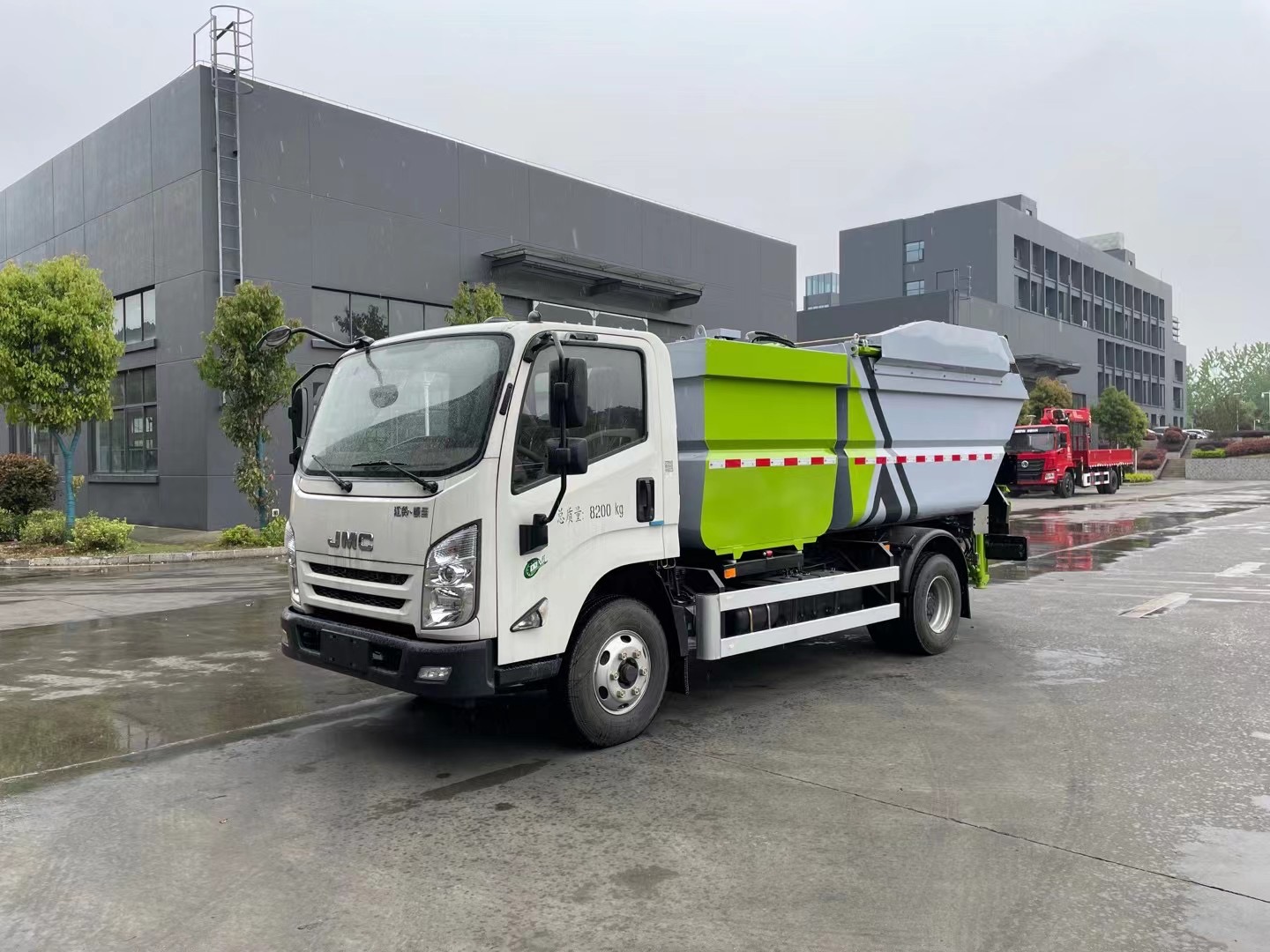 江鈴雙倉垃圾車，垃圾分類運輸車