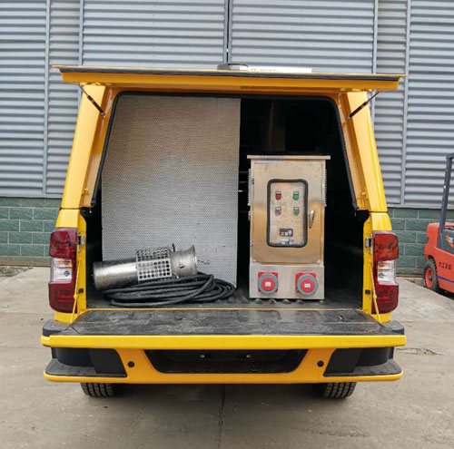 五十鈴皮卡救險(xiǎn)車