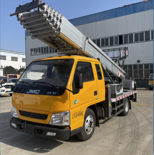 江鈴順達排半32米云梯車
